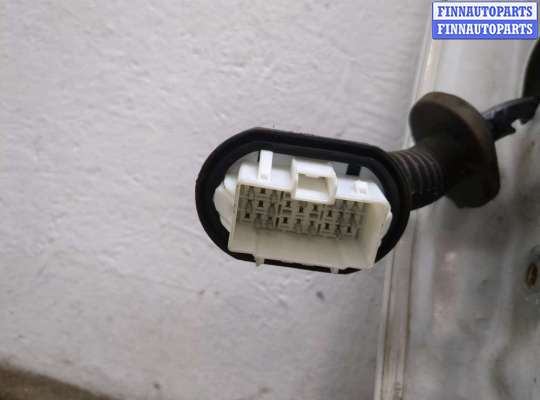 купить Стекло боковой двери на KIA Rio 2005-2011