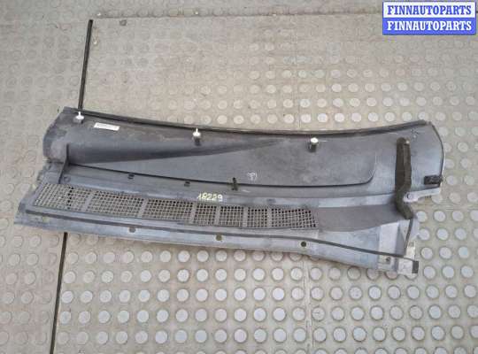 купить Жабо под дворники (дождевик) на Infiniti QX56 2004-2010
