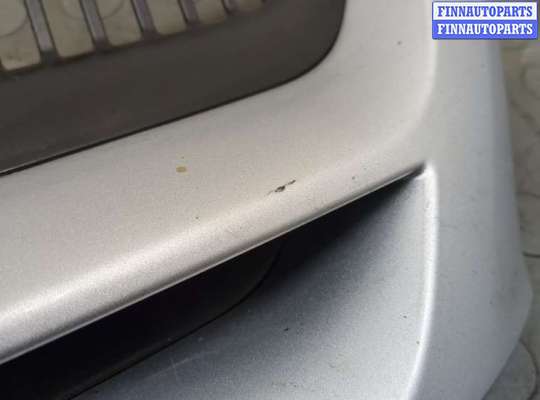 купить Решетка радиатора на Volkswagen Golf Plus