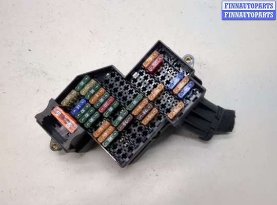 купить Блок предохранителей на Volkswagen Touareg 2014-2018