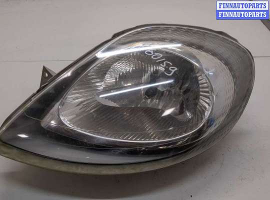 Фара (передняя) RN1565561 на Opel Vivaro 2001-2014