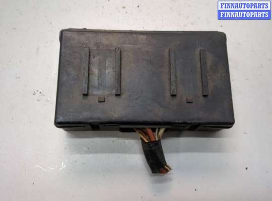 Блок предохранителей PG1257628 на Peugeot 406 1999-2004