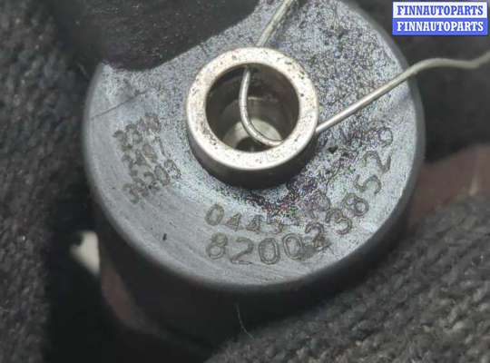 Форсунка топливная на Renault Trafic II