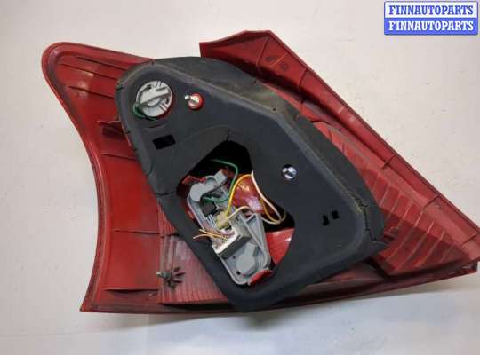 купить Фонарь (задний) на Toyota Yaris 2005-2011