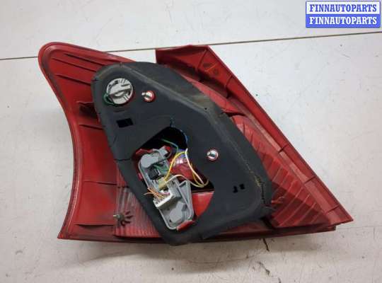 купить Фонарь (задний) на Toyota Yaris 2005-2011