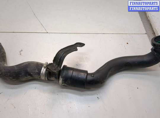 Патрубок интеркулера FO2141881 на Ford Escape 2019-2022