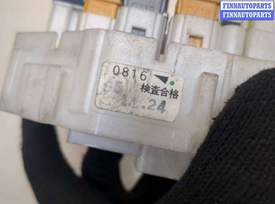 Блок предохранителей TT669398 на Toyota RAV 4 2000-2005