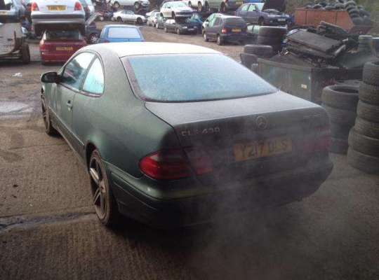 Mercedes-Benz CLK (W208)