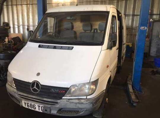 Mercedes-Benz Sprinter (903)