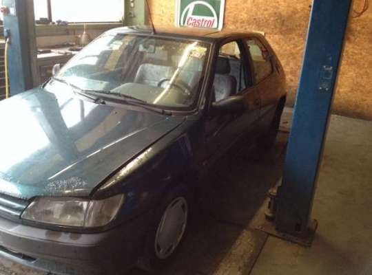 Peugeot 306
