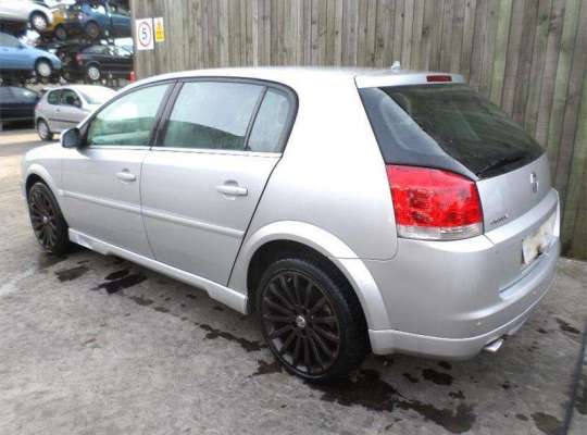Opel Signum
