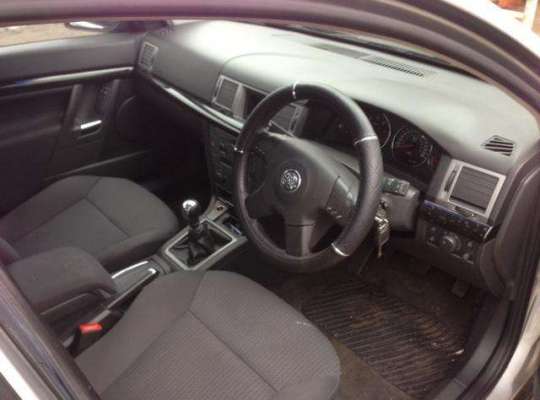 Opel Signum