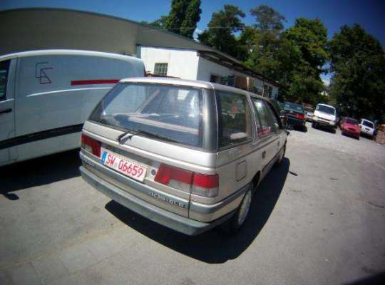 Peugeot 405