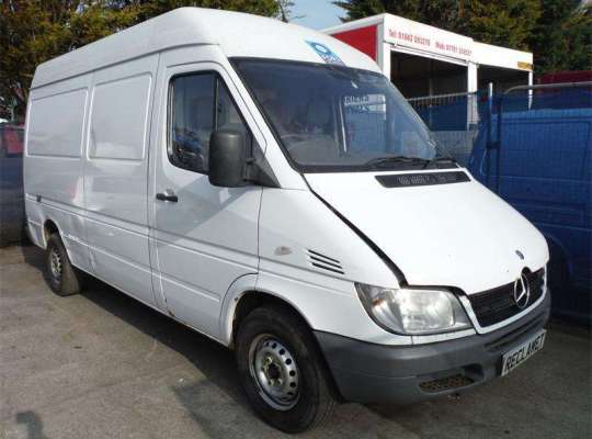 Mercedes-Benz Sprinter (903)
