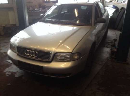 Audi A4 (8D, B5)