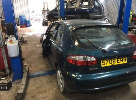 Daewoo Lanos (KLAT)