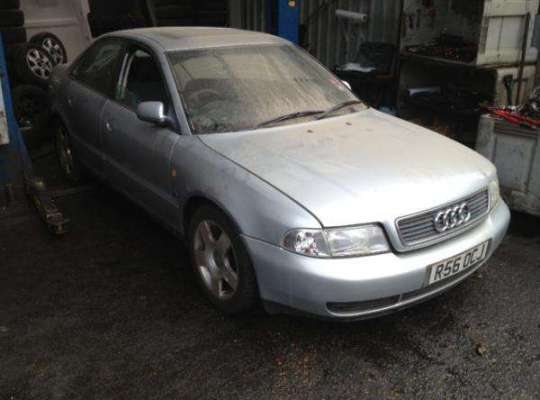 Audi A4 (8D, B5)