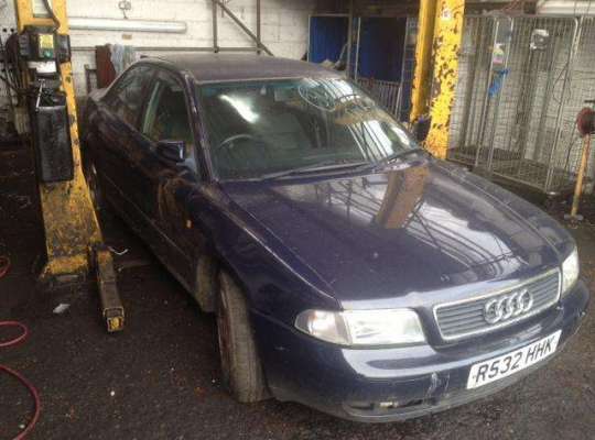 Audi A4 (8D, B5)