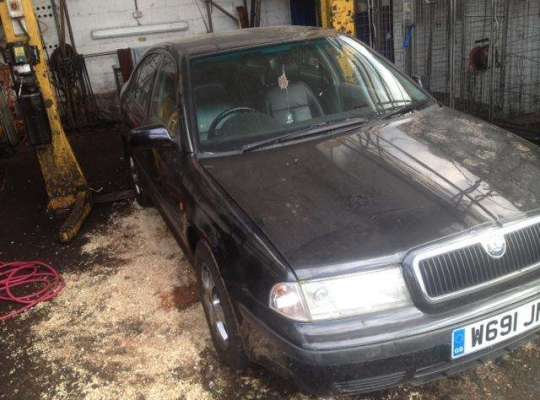 Skoda Octavia Tour (1U)