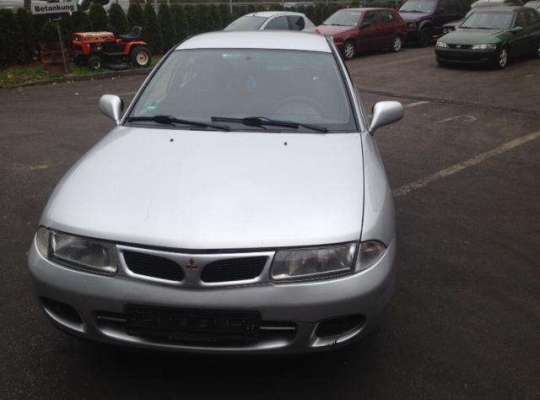 Mitsubishi Carisma