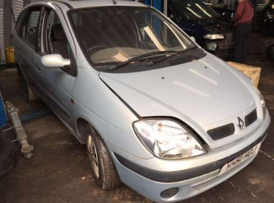 Renault Scenic I