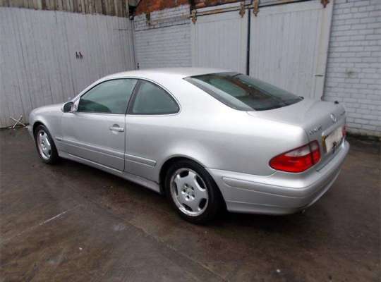 Mercedes-Benz CLK (W208)