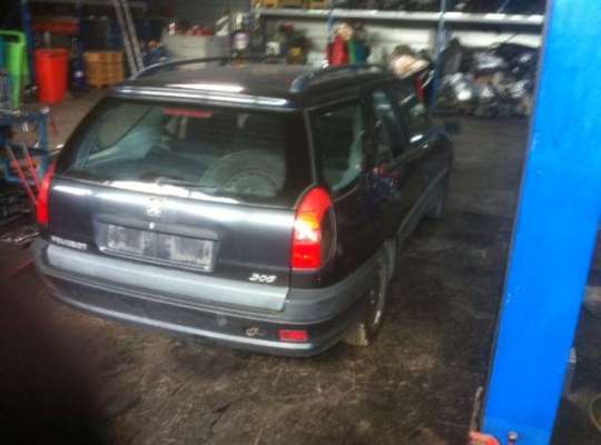 Peugeot 306