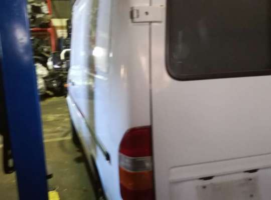Mercedes-Benz Sprinter (903)