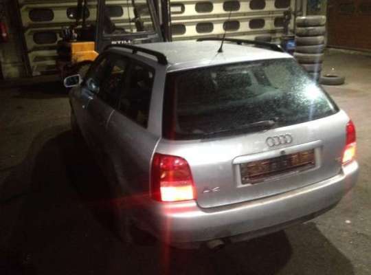 Audi A4 (8D, B5)