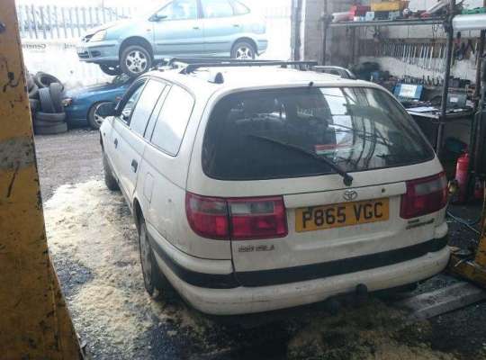 Toyota Carina E T19