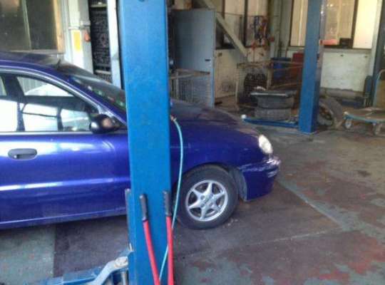 Daewoo Lanos (KLAT)