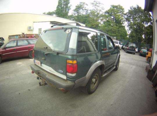 Ford Explorer II (UN105)