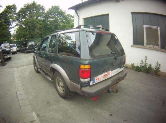 Ford Explorer II (UN105)