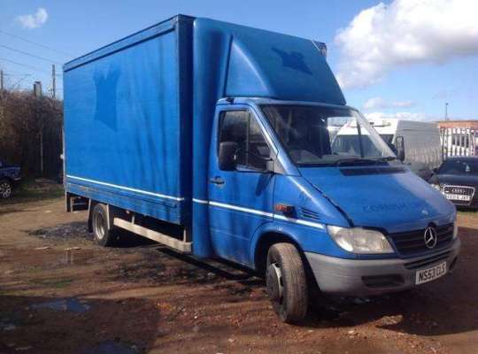 Mercedes-Benz Sprinter (903)