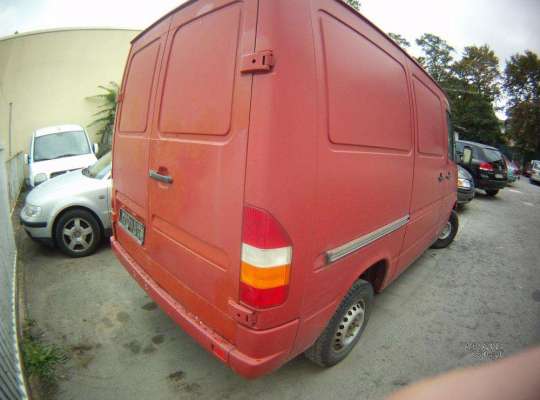 Mercedes-Benz Sprinter (903)