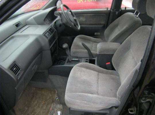 Mitsubishi Space Wagon (N3_W, UF)