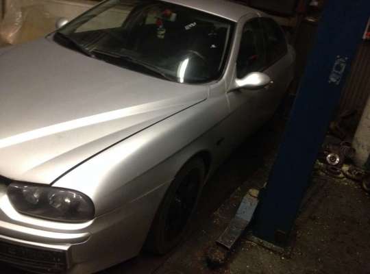 Alfa Romeo 156 (932)