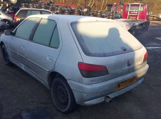 Peugeot 306
