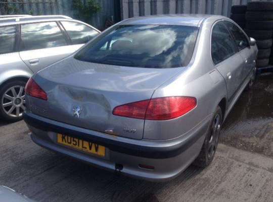 Peugeot 607