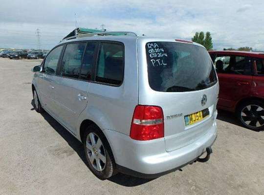 Volkswagen Touran I (1T)