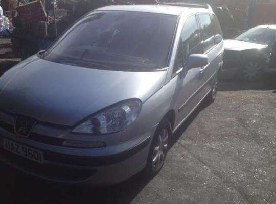 Peugeot 807