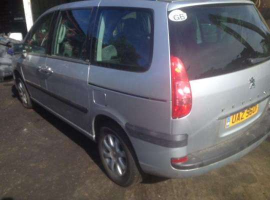Peugeot 807