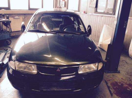 Mitsubishi Carisma