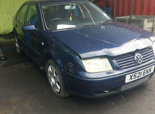 Volkswagen Bora (1J2)