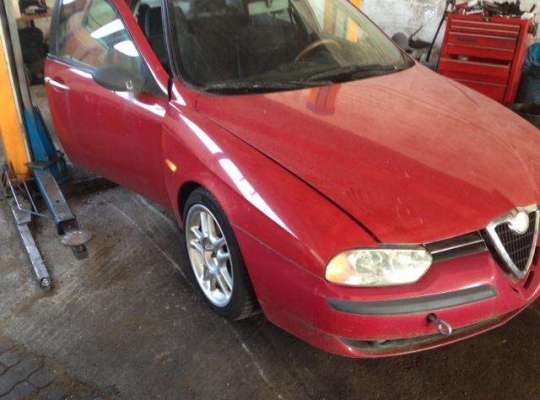 Alfa Romeo 156 (932)