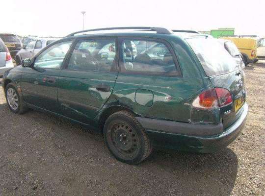 Toyota Avensis I