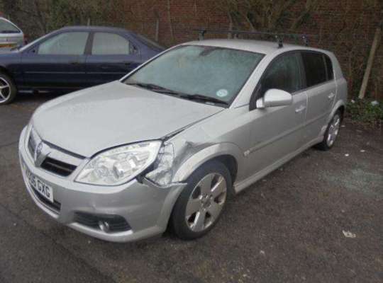 Opel Signum