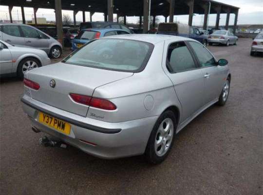 Alfa Romeo 156 (932)
