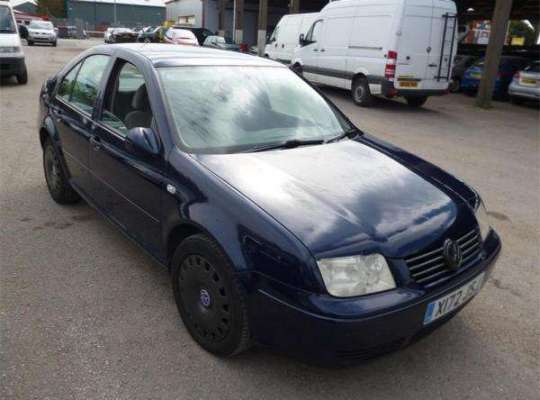 Volkswagen Bora (1J2)