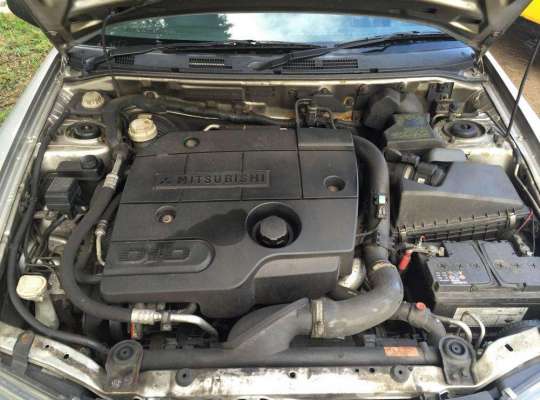 Mitsubishi Carisma
